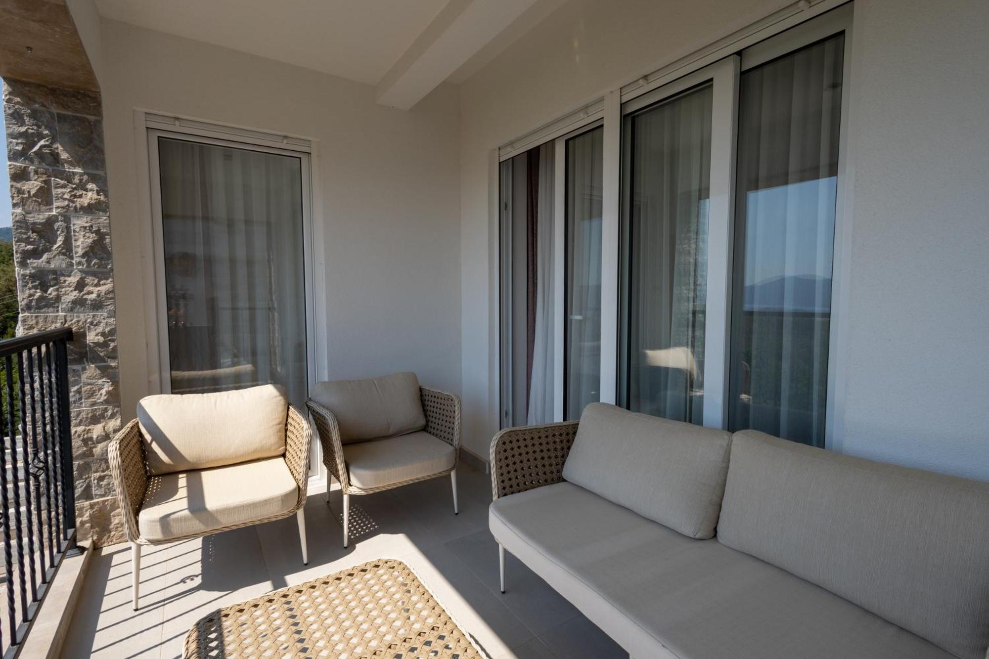 Panorama Bay Luxury Apartments Kotor Exterior foto