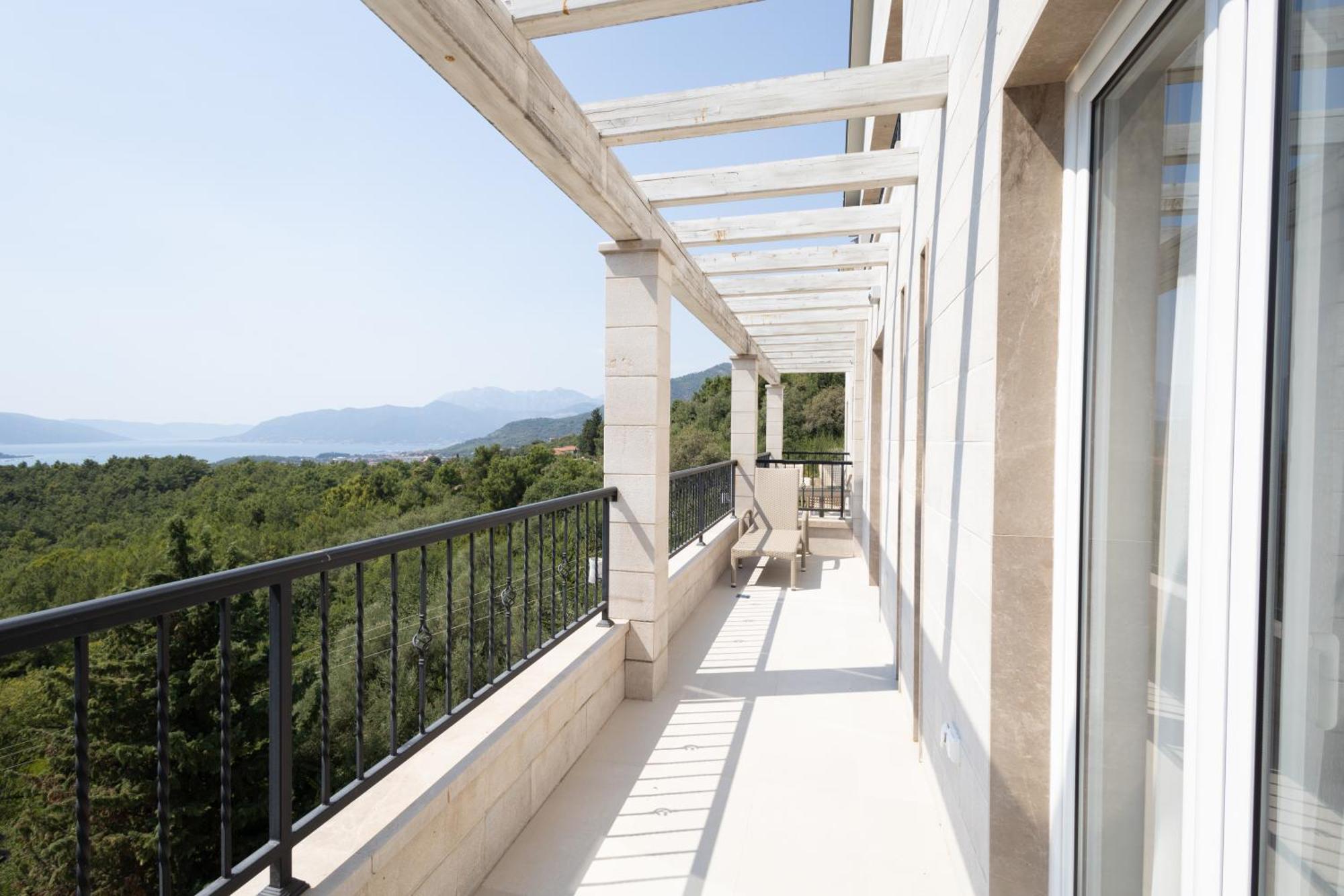 Panorama Bay Luxury Apartments Kotor Exterior foto